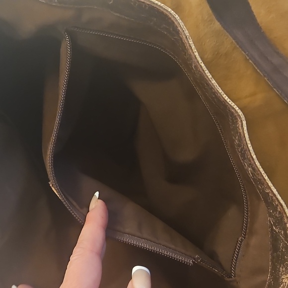 Gucci Monogram Canvas Tote Bag - Picture 8 of 13